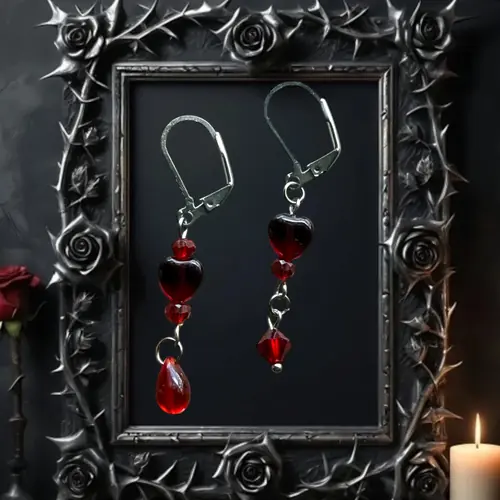 Queen of Hearts Earrings
